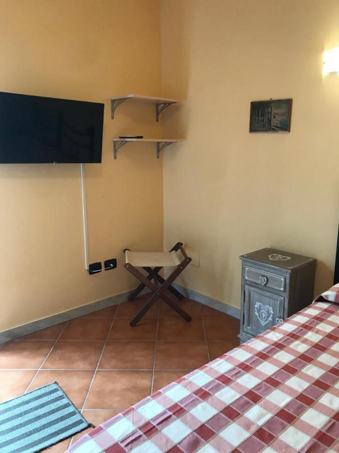 Bed and Breakfast Il Giardino Delle Esperidi Фоздиново Экстерьер фото