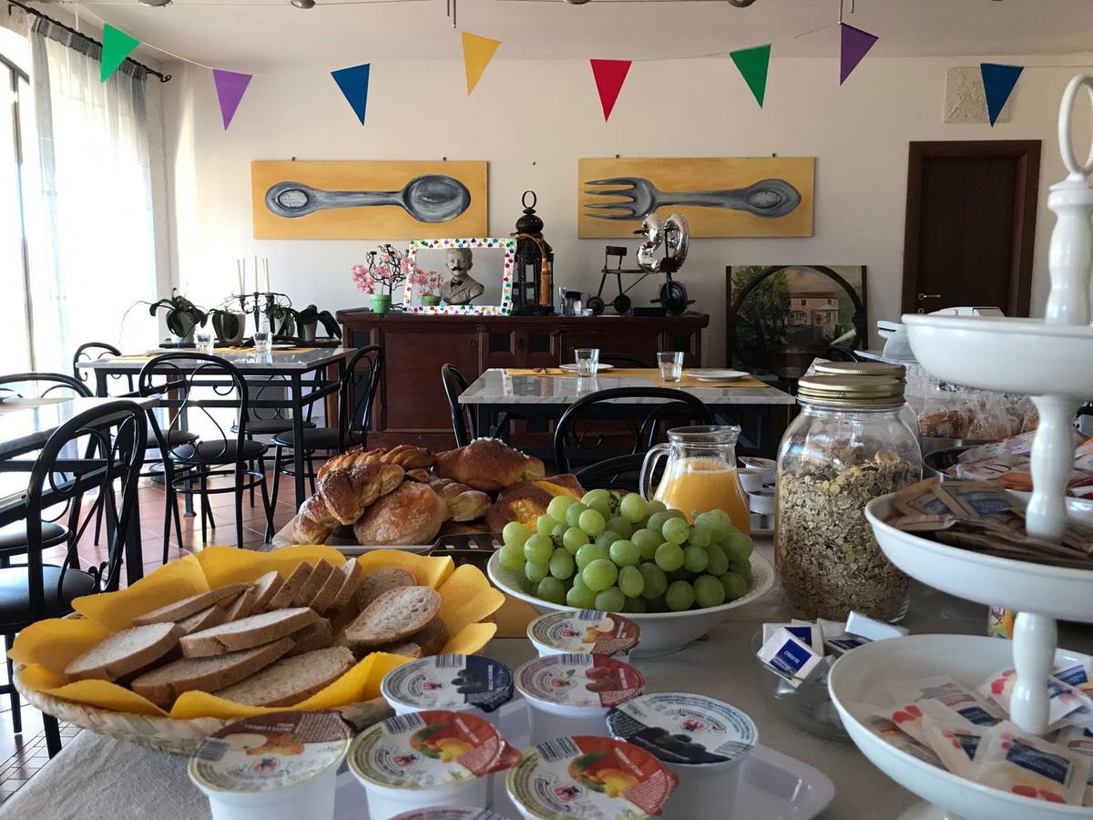 Bed and Breakfast Il Giardino Delle Esperidi Фоздиново Экстерьер фото